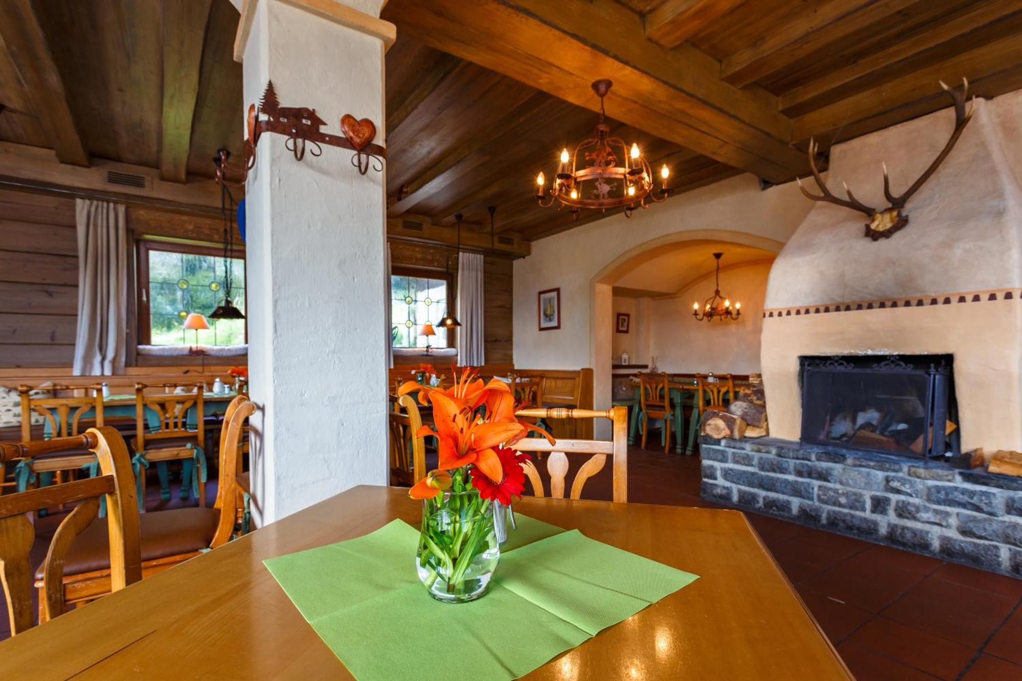 Landkomforthotel Panorama & Restaurant Bella Vista Garmisch-Partenkirchen Luaran gambar