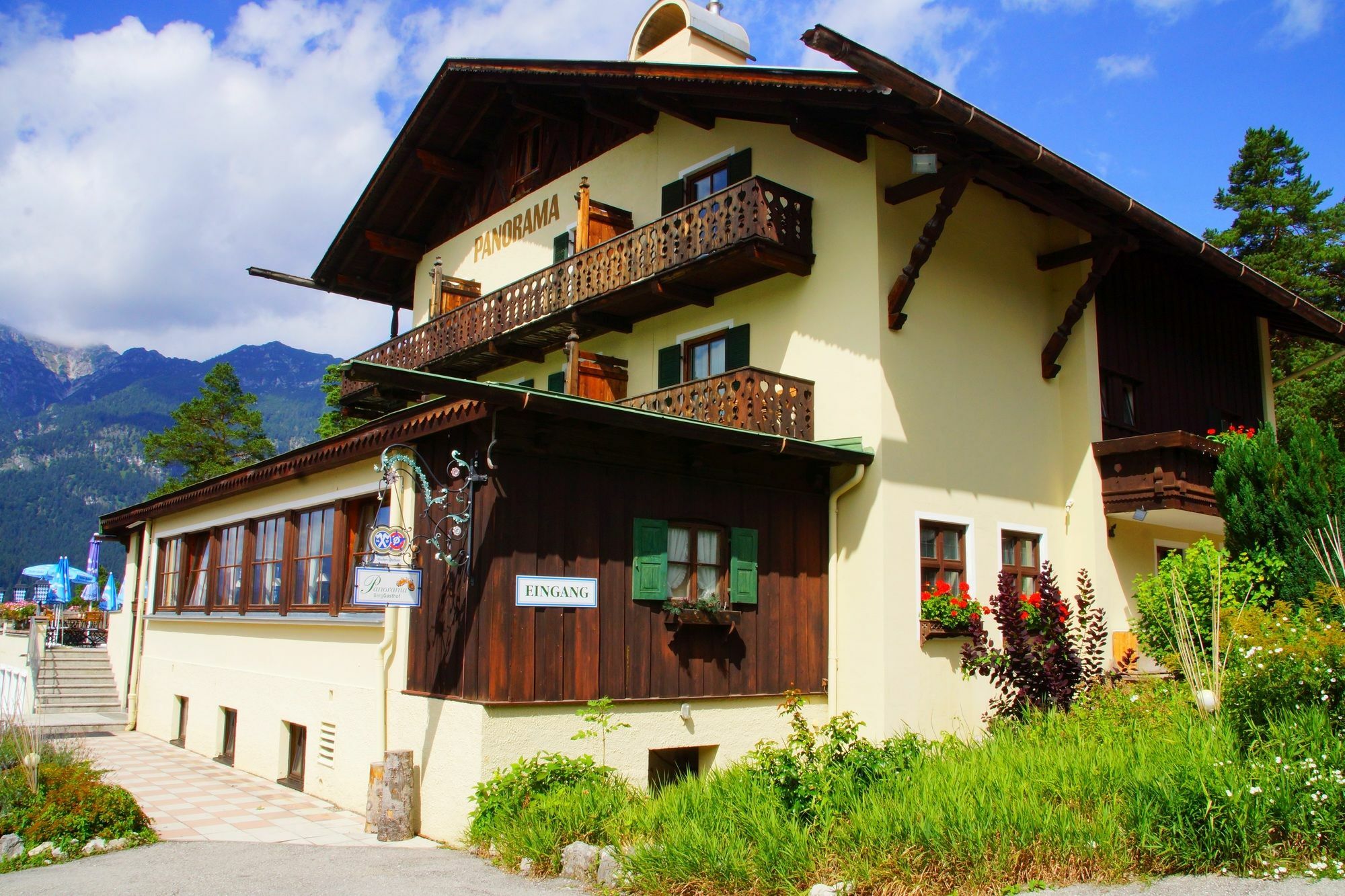 Landkomforthotel Panorama & Restaurant Bella Vista Garmisch-Partenkirchen Luaran gambar